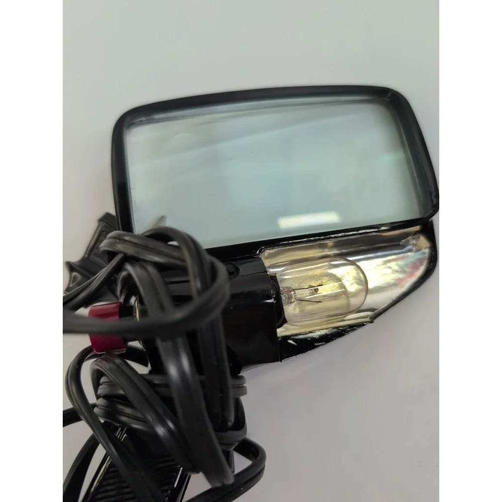 Vintage Bausch & Lomb Optical Co.‎ Hand Held Lighted Magnifying Glass